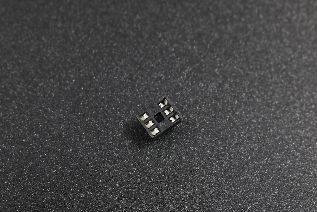 6 Pin DIP IC Socket-EE708-L1R1 - Image 2