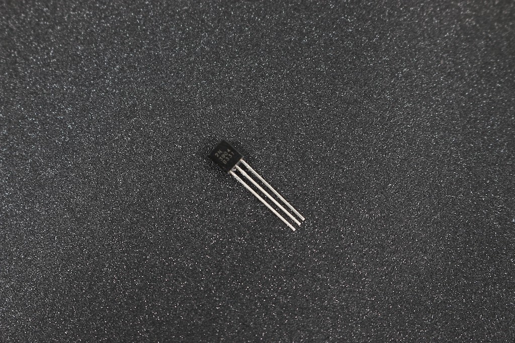 2N3904 NPN Transistor-EE1706-P2